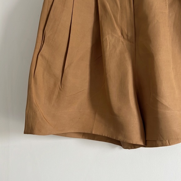 NWOT COS Tan Pleated high waisted shorts - Picture 3 of 5